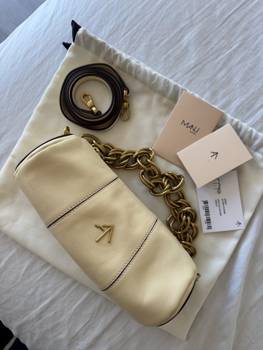 Manu Atelier | Vanilla Cylinder Bag - Picture 5 of 5